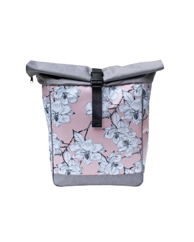 Ikuri Fahrradrucksack Damen Magnolia – Rucksack mit Blumen in Rosa, Fahrradtasche und Rucksack in einem